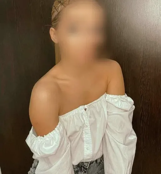 Carina, 36
