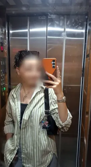 Diana, 21