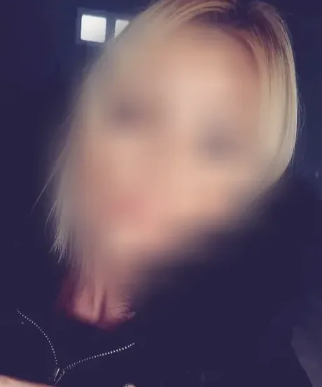 Ida, 25