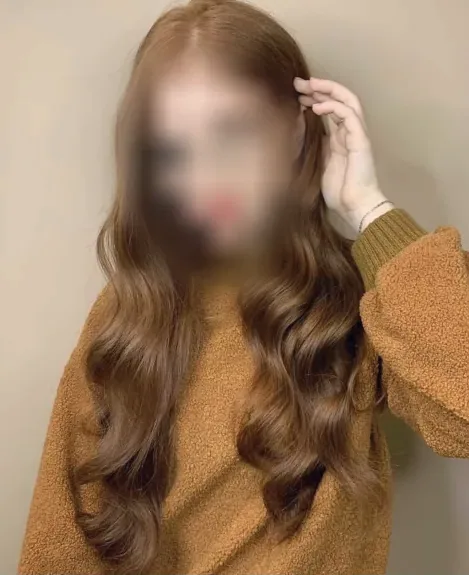 Johanna, 24