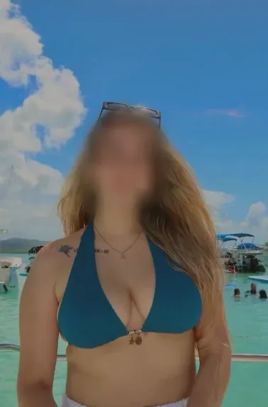 Juliane, 21