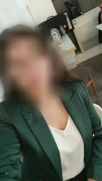 Merve, 27