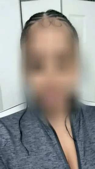 Neele, 38