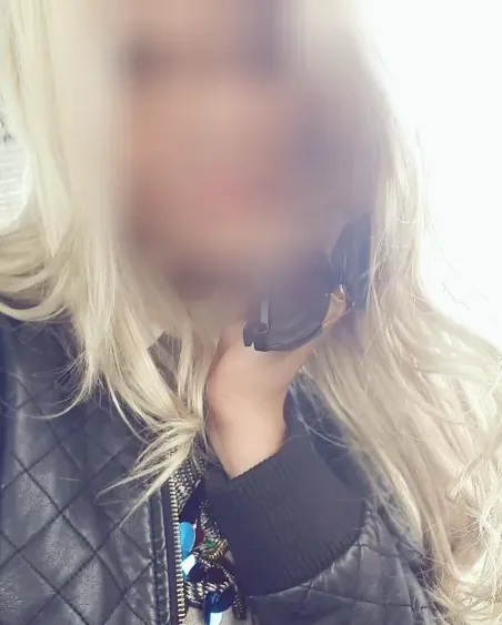 Özlem, 32