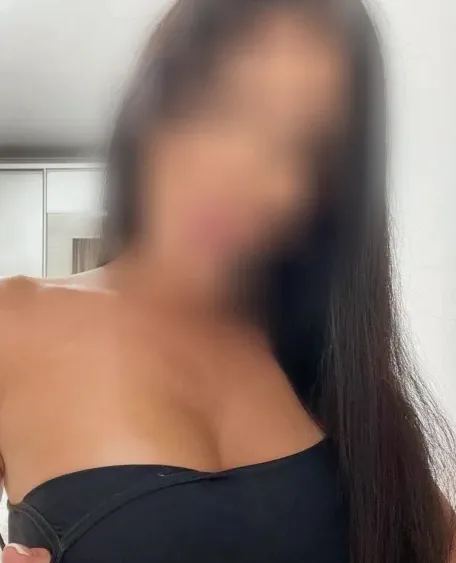 Romy, 39
