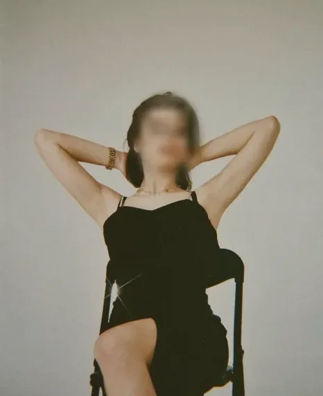 Sophia, 27
